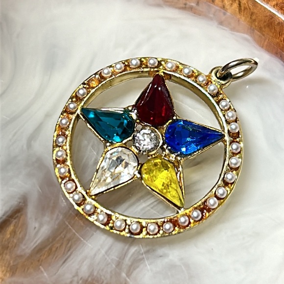 🖤Vtg Matron pendant - Picture 3 of 11